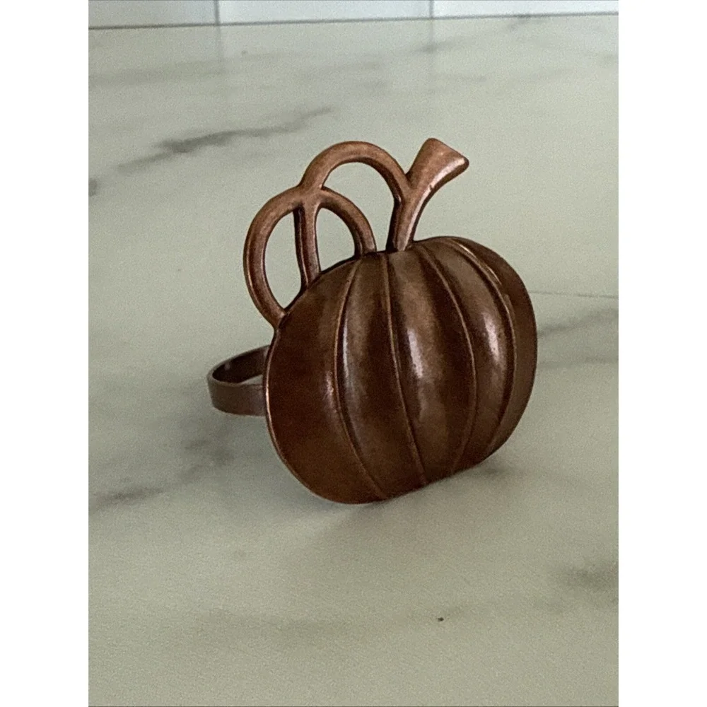 Halloween Pumpkin Thanksgiving Napkin Rings Metal Pumpkin Ring Holders Lot of 10